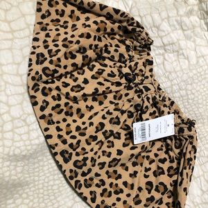 Leopard skirt